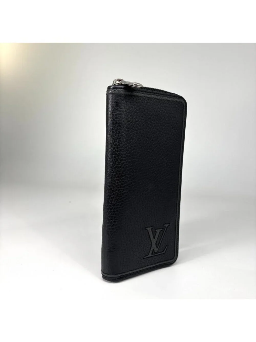 Louis Vuitton Vertical Zippy Wallet